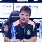 Fernando Diniz é quem comando o Corinthians em 2026. Foto: Rodrigo Coca