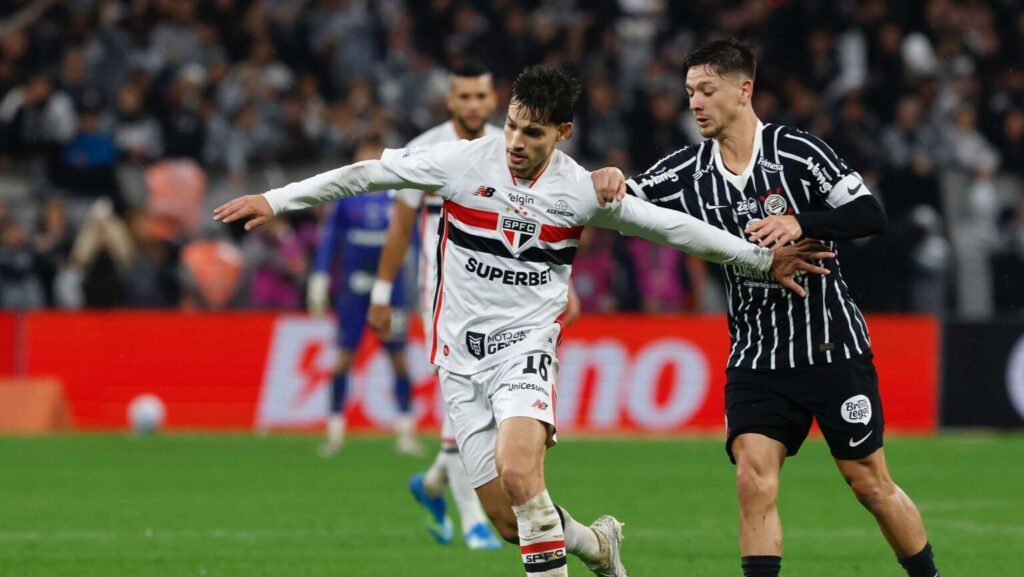 Corinthians derrotou o São Paulo na Néo Química Arena. Foto: Rubens Chiri/ SPFC