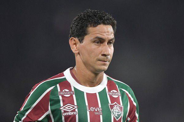 Ganso vai ficar livre no mercado e poderá chegar ao Corinthians de graça. Foto: Thiago Ribeiro/AGIF