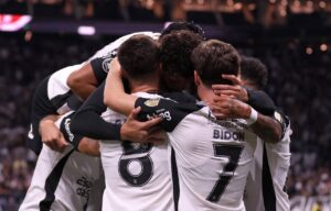 Corinthians vence o Penãrol por 2x0. Foto: Rodrigo Coca.